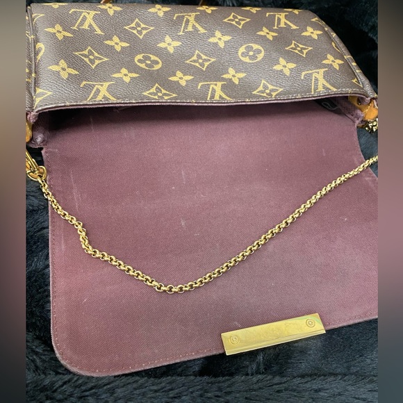 Louis Vuitton Favorite MM - Picture 6 of 7